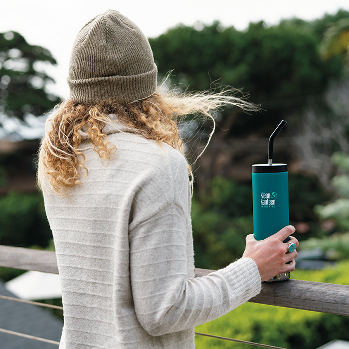 tkwide-straw-cap-r5 K20TKWPCC-EB-20pz-bottle-straw-cap_lifestyle.jpg
