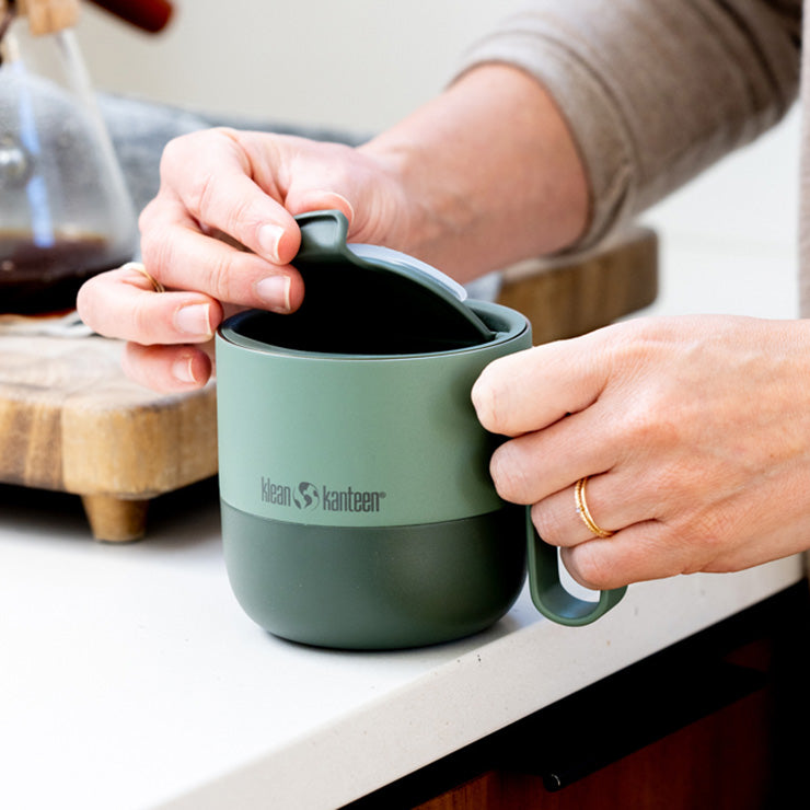 flip-lid-x7 rise_flip_lid_large_coffee_mug.jpg