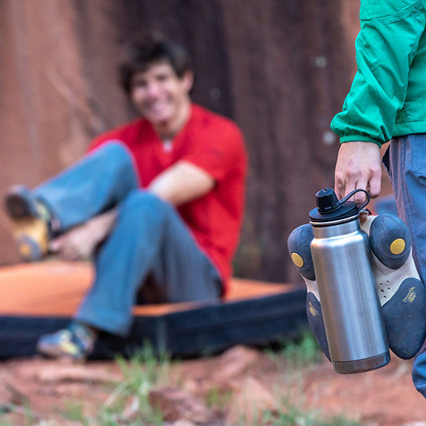 32oz-tkwide-with-chug-cap-x0 tkwide_32oz_chug_rockclimbers_square.jpg